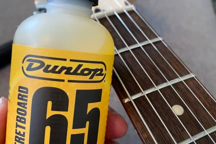Can we use lemon oil for fretboard ?